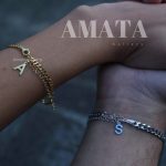 دستبند کارتیر ظریف با آویز اول اسم(ست دونفره)