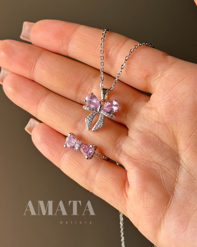 photo-output-241 ست گردنبند و انگشتر و دستبند جواهری پاپیونی - تصویر 1