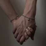 دستبند کاپلی تیفانی با حک اول اسم(ست دونفره)