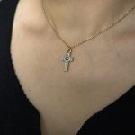گردنبند صلیب نگین کاری چشمنظر