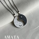 گردنبند یینگ یانگ طرح ماه و خورشید با حک دلخواه